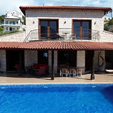 Canada Villa Kaş