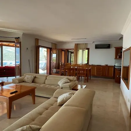 Canada Villa Kaş