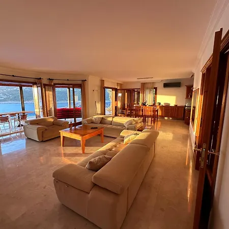 Villa Canada *
