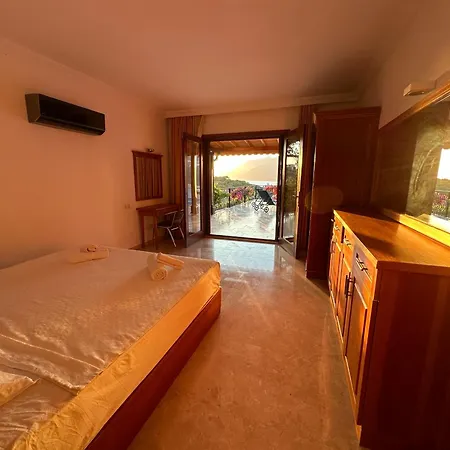Canada * Kaş