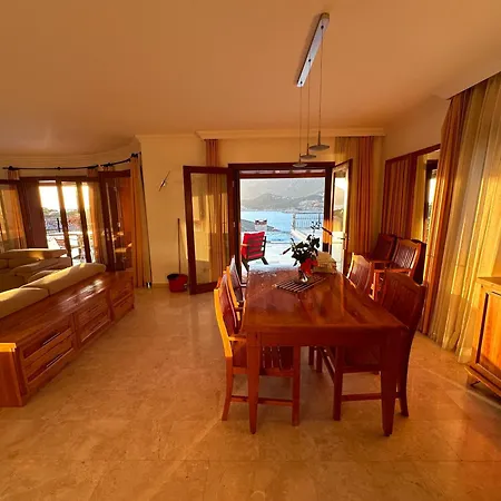 Canada * Kaş